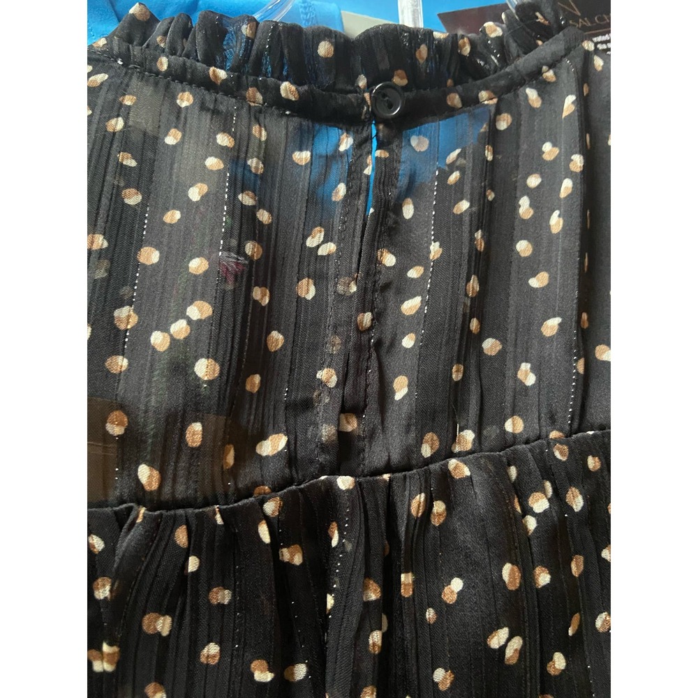 Umgee Size Small Ruffle top, metallic sheer - Picture 5 of 5